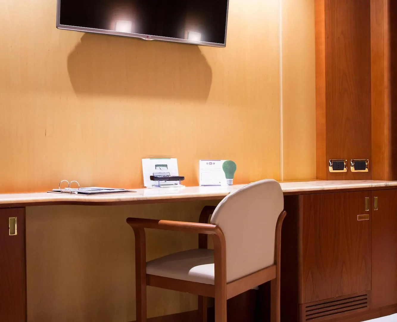Best Western Hotel Anthurium سانتو ستيفانو أل ماري